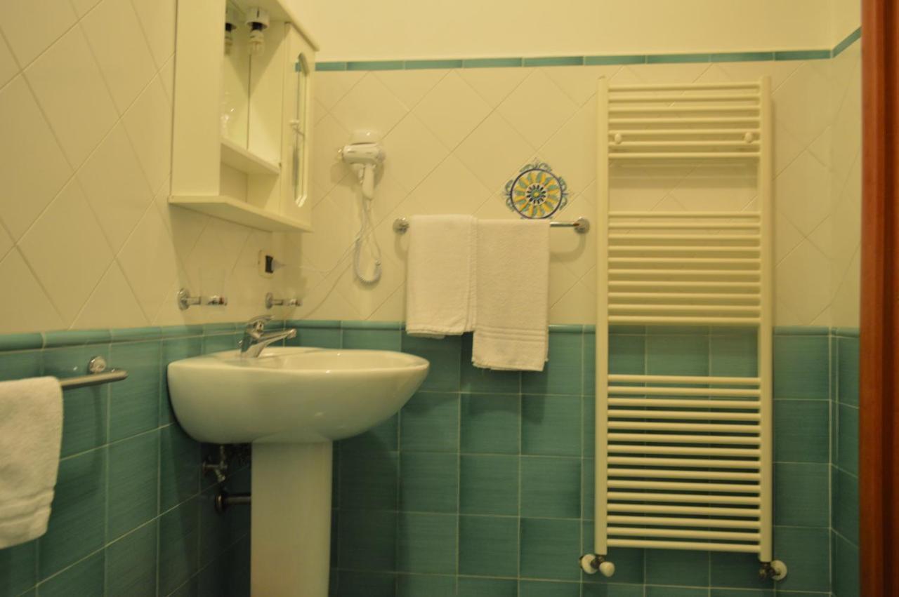 B&B Scalea Rooms Экстерьер фото