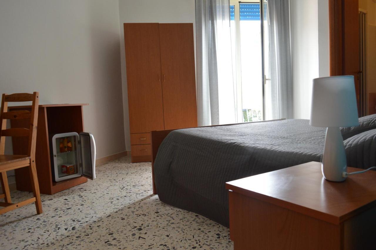 B&B Scalea Rooms Экстерьер фото